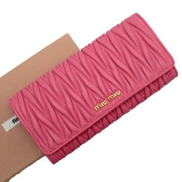 Miu Miu Fold long Wallet Matelass pink leather - Picture 1 of 3